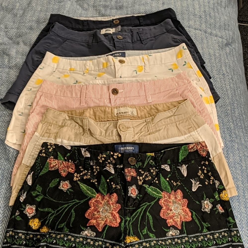 Old Navy Size 6 Short Lot